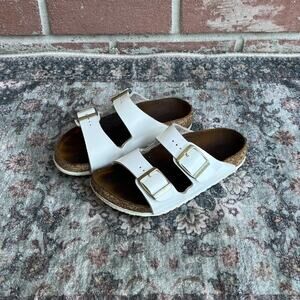 Birkenstock Arizona Kids White Sandals / EU 29 US Kids 11 11.5 / Gold Buckle